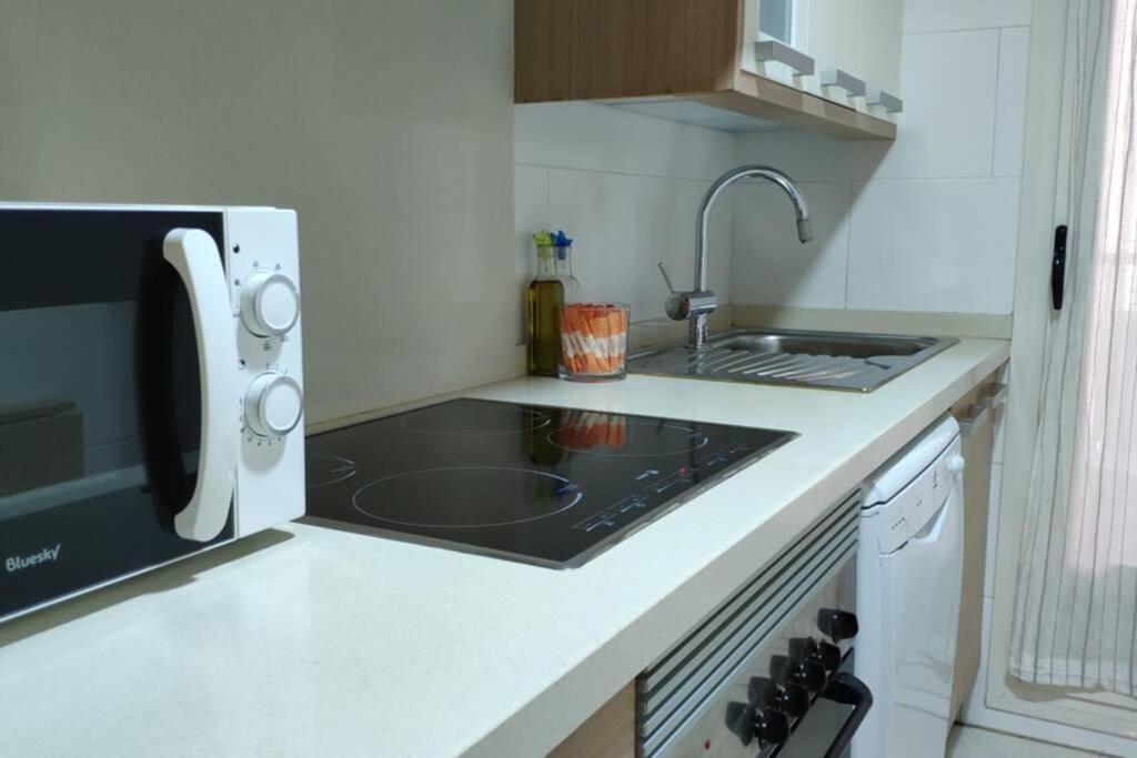 Lovely Apartment Denia, Piscina, Jacuzzi, Padel, Parking Ngoại thất bức ảnh
