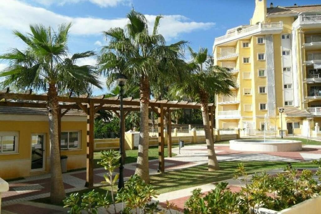 Lovely Apartment Denia, Piscina, Jacuzzi, Padel, Parking Ngoại thất bức ảnh