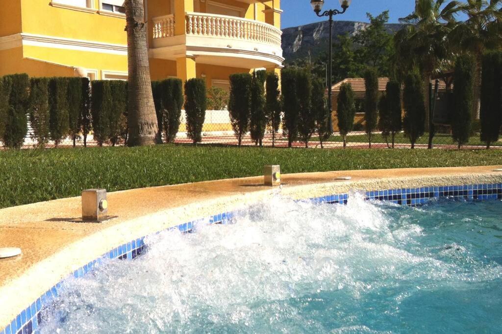 Lovely Apartment Denia, Piscina, Jacuzzi, Padel, Parking Ngoại thất bức ảnh