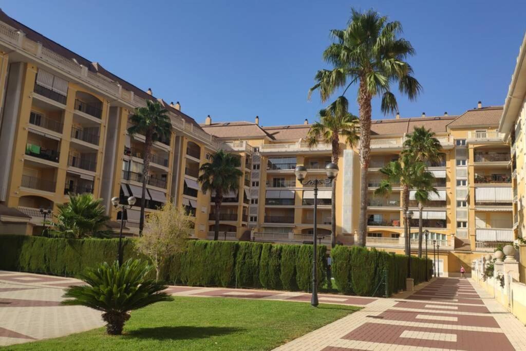Lovely Apartment Denia, Piscina, Jacuzzi, Padel, Parking Ngoại thất bức ảnh