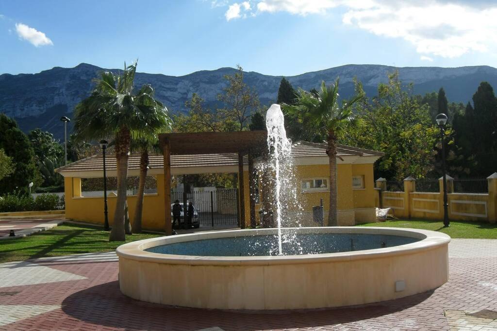 Lovely Apartment Denia, Piscina, Jacuzzi, Padel, Parking Ngoại thất bức ảnh
